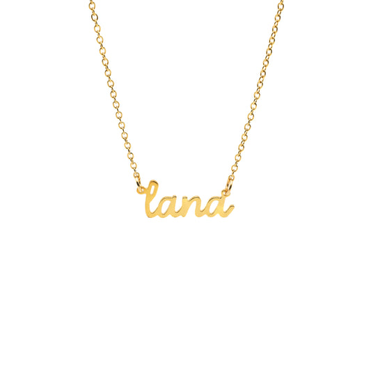 قلادة الأسماء الإنجليزية بالخط المشبّك